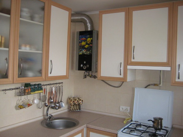 Как можно спрятать газовый котел на кухне – фото и варианты 9